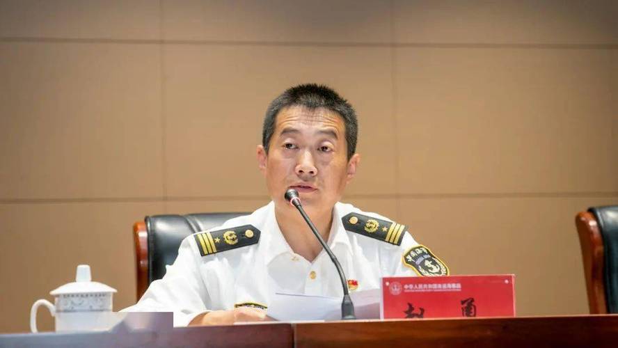 政策宣传会上,南通海事局船舶监督处通报了《国内航行船舶代理机构